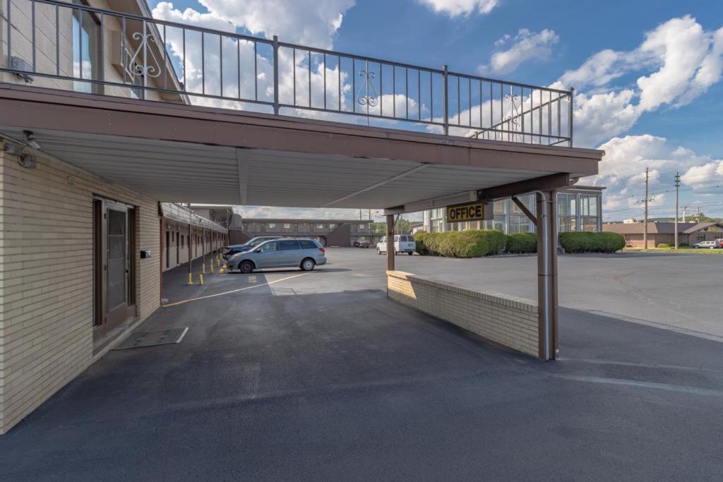 Dubois Manor Motel 외부 사진